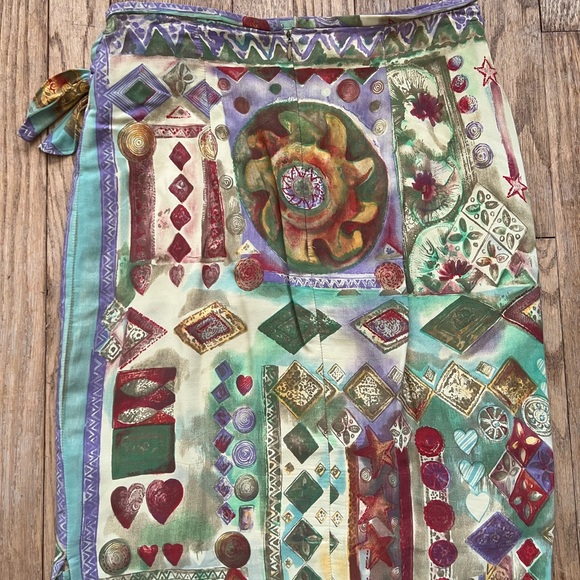 Via XXVII Patterned Skirt Size 6 - Picture 6 of 7